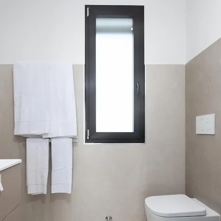 Sabbie Rosse 6, Emma * Ovile la Marinella