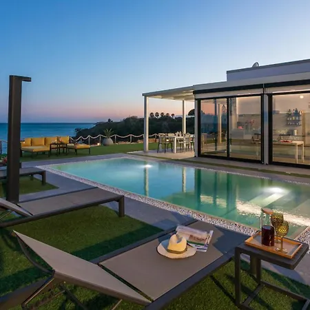 Sabbie Rosse 6, Emma Ovile la Marinella