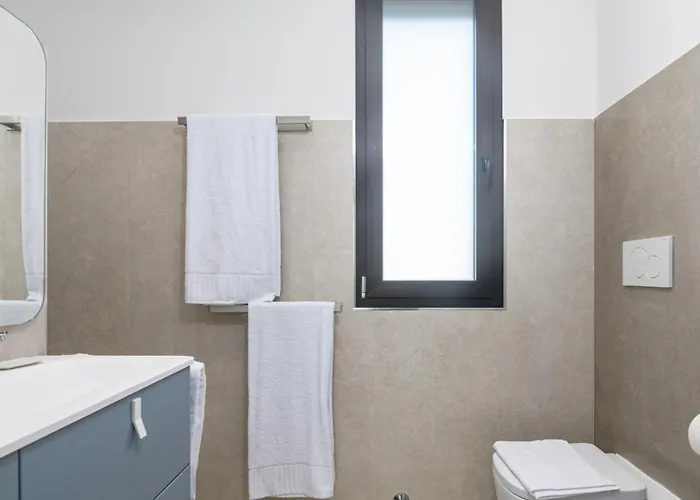 Sabbie Rosse 6, Emma Willa