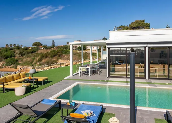 Willa Sabbie Rosse 6, Emma *